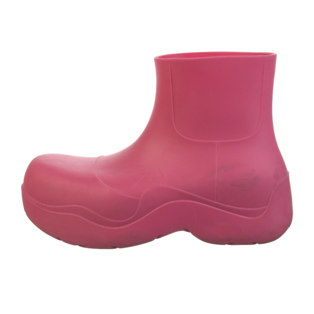 Bottega veneta pink puddle boots